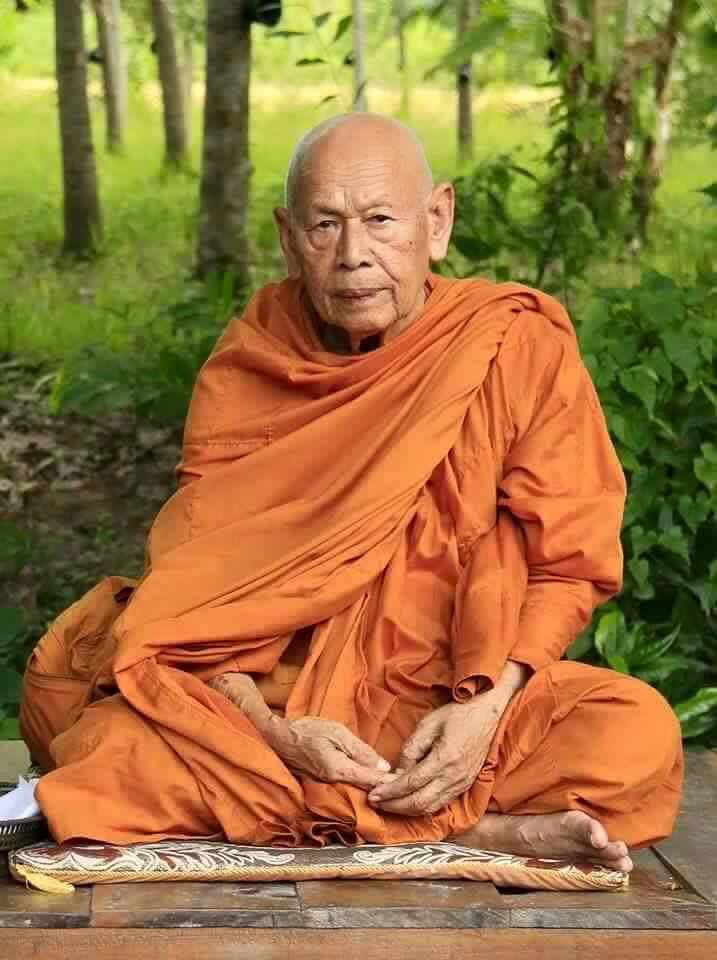 LP Pong (Phra Kru Sitthi Karn So Phon)